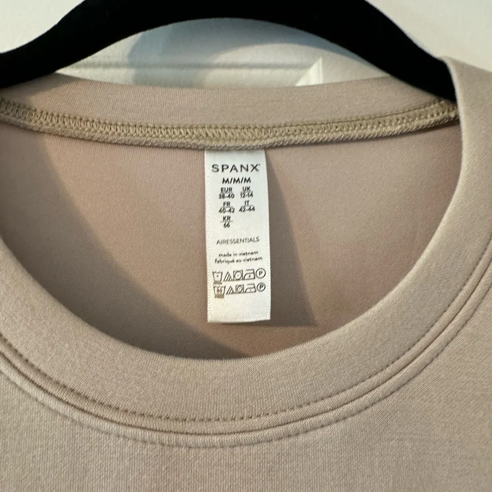 SPANX Beige Midi Dress with Belt NWT - Picture 3 of 6